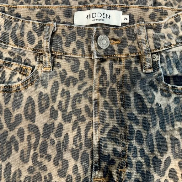 HIDDEN Cheetah Stretch Jean - Picture 5 of 7